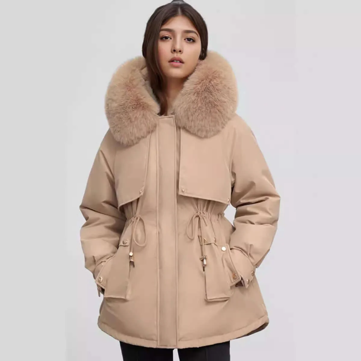 Gleame Coat - Hip-length coat with faux fur collar and cinched waist for women